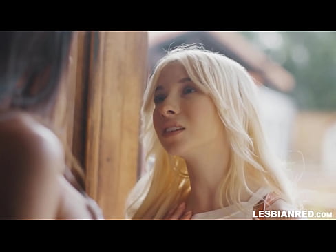 ❤️ A menina volta para casa alguns meses depois e acaba comendo a xoxota de sua madrasta ❤❌ Sexo vídeo em pt-br.xxxner.ru ☑